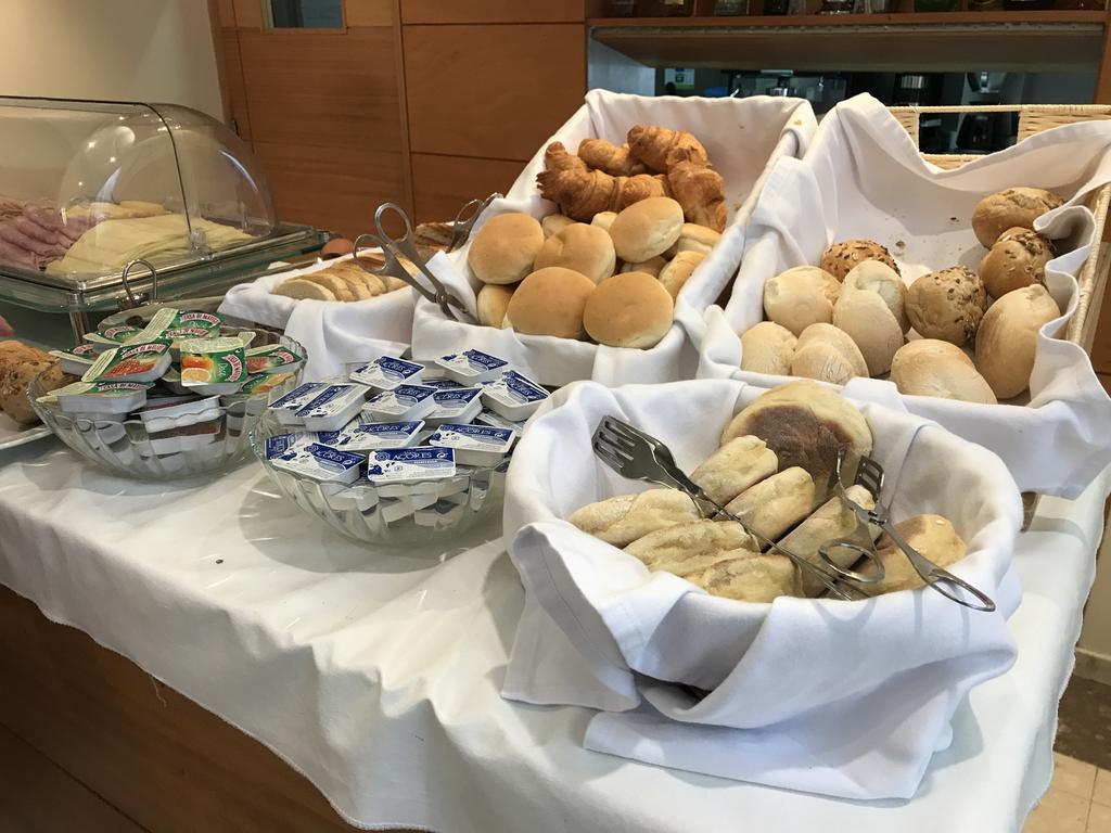 Hotel Matriz Ponta Delgada Zewnętrze zdjęcie