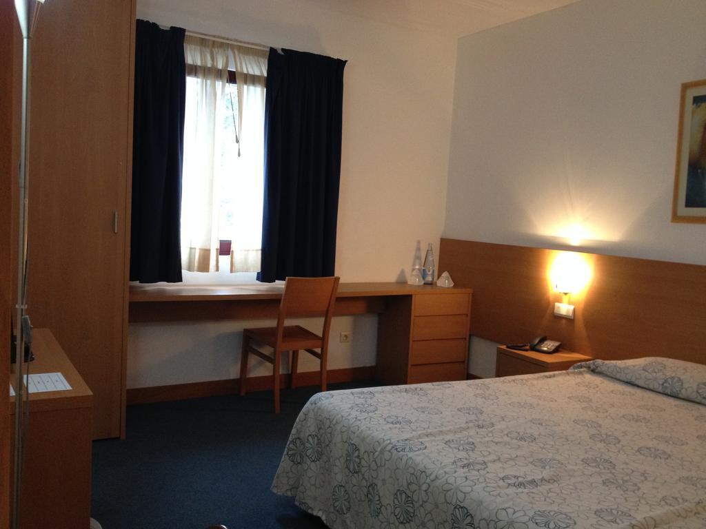Hotel Matriz Ponta Delgada Zewnętrze zdjęcie